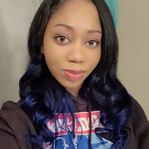 Meet your Posher, Bri